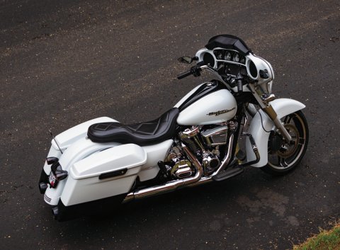 Kuryakyn Heavy Industry Driver Floorboards Black