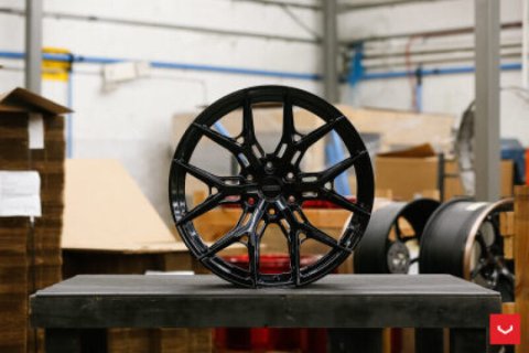 Vossen HF6-4 24X10 / 8X180 / ET15 / DEEP / 124.3 - Gloss Black