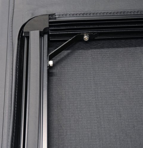 Extang 04-15 Nissan Titan (5ft 6in) (w/o Rail System) Trifecta Signature 2.0