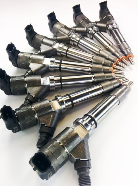 DDP 04.5-05 Chevrolet Duramax 6.6L LLY Reman Injector Set - Economy Series