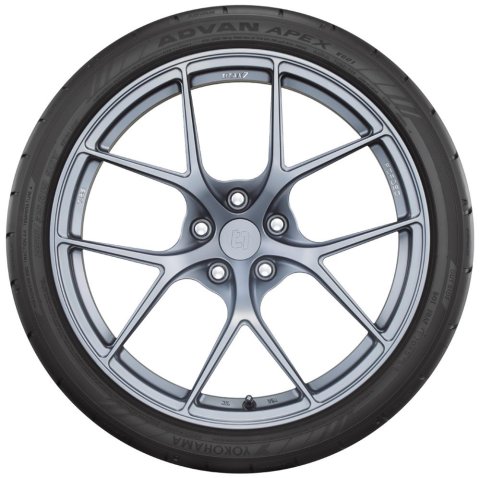 Yokohama Advan Apex V601 Tire - 235/35R20 92Y