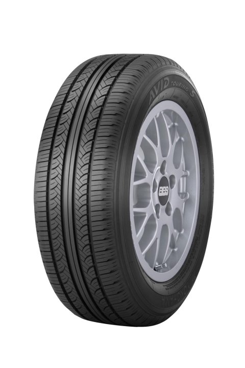 Yokohama Avid Touring-S Tire - 215/65R17 99T