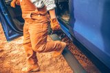 AMP Research 2025 RAM 2500/3500 HD PowerStep thumbnail 5