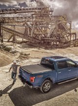 Roll-N-Lock 07-17 Toyota Tundra Crew Max Cab 65in E-Series Retractable Tonneau Cover thumbnail 6