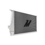 Mishimoto 2006-2013 BMW 335i/135i (Automatic) Performance Aluminum Radiator thumbnail 4