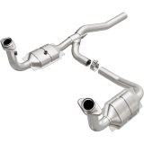 MagnaFlow Direct Fit Catalytic Converter 07-11 Dodge Nitro 4.0L thumbnail 4