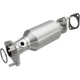 Magnaflow Conv DF 13-15 Frontier 4 Close Coupled thumbnail 2
