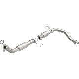 MagnaFlow Direct Fit Catalytic Converter 08-15 Toyota Sequoia thumbnail 1