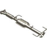 MagnaFlow Direct Fit Catalytic Converter Previa 95-96 2.4L thumbnail 2