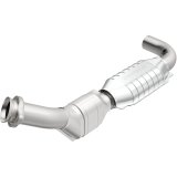 MagnaFlow Direct Fit Catalytic Converter 97-98 Ford Trucks 4.2L thumbnail 3
