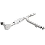 MagnaFlow Direct Fit Catalytic Converter 99-00 Ford F-150 4.6L thumbnail 1