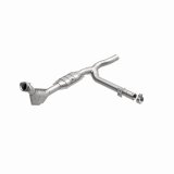 MagnaFlow Direct Fit Catalytic Converter 99-00 Ford F-150 4.6L thumbnail 9