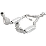 MagnaFlow Direct Fit Catalytic Converter 96-98 Ford Mustang 3.8L thumbnail 4