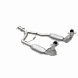 MagnaFlow Direct Fit Catalytic Converter 96-98 Ford Mustang 3.8L thumbnail 8