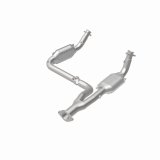 MagnaFlow Direct Fit Catalytic Converter 00-01Tahoe/Yukon V8 5.7L thumbnail 4