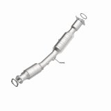 MagnaFlow Direct Fit Catalytic Converter 05-09 Volvo V50 2.4L thumbnail 4