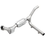 MagnaFlow Direct Fit Catalytic Converter 97-98 Ford F-150 Pickup 4.2L P/S 4WD thumbnail 1