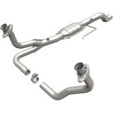 MagnaFlow Direct Fit Catalytic Converter 00-03 Dodge Dakota 4.7L 4WD thumbnail 2