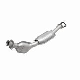 MagnaFlow Direct Fit Catalytic Converter 95-02 Ford Crown Vic 4.6L thumbnail 7