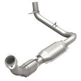 MagnaFlow Direct Fit Catalytic Converter 98 Ford Expedition 5.4L thumbnail 1