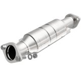 MagnaFlow Direct Fit Catalytic Converter 06-10 Hyundai Azera 3.8L thumbnail 2