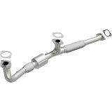 MagnaFlow Direct Fit Catalytic Converter 96-00 Dodge Avenger 2.5L Front thumbnail 3