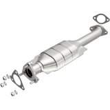 MagnaFlow Direct Fit Catalytic Converter 01-02 Kia Sportage Rear thumbnail 3
