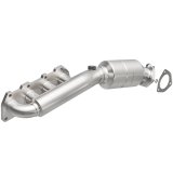 MagnaFlow Conv DF 02-04 VW Passat 4.0L thumbnail 1