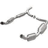 MagnaFlow Direct Fit Catalytic Converter 07-08 Ford E-150 4.6L thumbnail 2