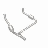 MagnaFlow 10-11 Jeep Wrangler 3.8L Direct Fit CARB Compliant Catalytic Converter thumbnail 9