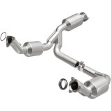MagnaFlow 2021 Chevrolet Express 2500 4.3L Underbody Direct-Fit Catalytic Converter thumbnail 2