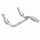 MagnaFlow 2021 Chevrolet Express 2500 4.3L Underbody Direct-Fit Catalytic Converter thumbnail 8