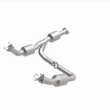 MagnaFlow 18-20 Chevrolet Express 2500 Single Underbody 4.3L Direct Fit Catalytic Converter thumbnail 9