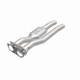 MagnaFlow 96-99 Chevy C2500 Suburban 7.4L Direct Fit Converter thumbnail 5