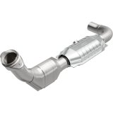 MagnaFlow 99-00 Ford Exped 4.6L Direct Fit Converter thumbnail 3
