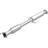 MagnaFlow 12-14 Azera 3.3L Underbody Direct Fit Converter thumbnail 2