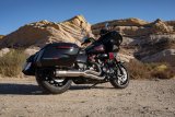 Vance & Hines 17-23 Harley-Davidson Touring/CVO Touring Supersport 2-1 Performance Exhaust System thumbnail 4