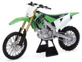 New Ray Toys Kawasaki KX450F Dirt Bike/ Scale - 1:6 thumbnail 1